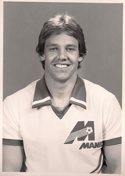 1981 publicity photo of Montreal Manic goalkeeper Bob Rigby from the North American Soccer League