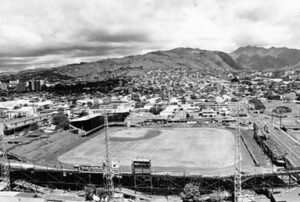 Hawaii Islanders logo, uniforms, and team history photo